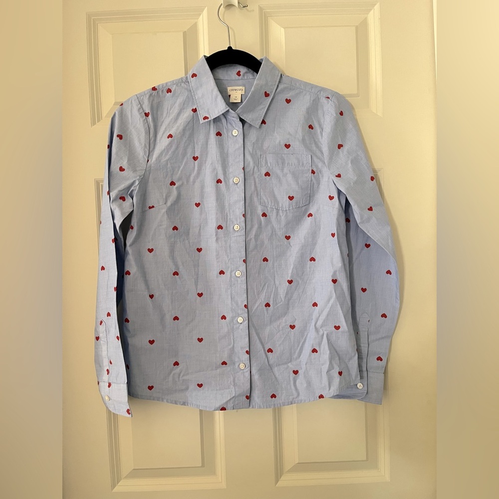 Girl’s J.Crew heart button-up long sleeve shirt light blue with Red Hearts 14